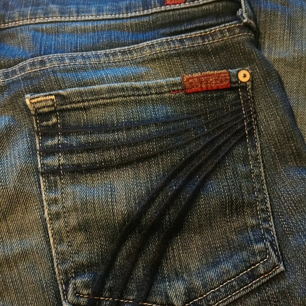 7 For All Mankind Dojo Crop Jeans - Picture 4 of 5